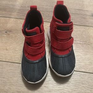Sorel Girls Red Suede Boots Size 12